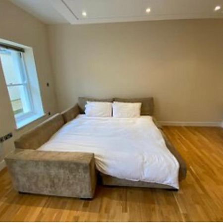 Easby Breakaways - **Modern Apartment 5 Mins From South Bay, Scarborough** エクステリア 写真