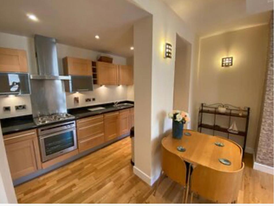 Easby Breakaways - **Modern Apartment 5 Mins From South Bay, Scarborough** エクステリア 写真